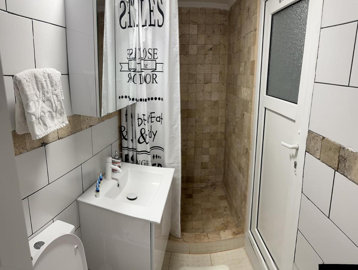 Apartamnet Regim Hotelier Bucureşti Ngoại thất bức ảnh